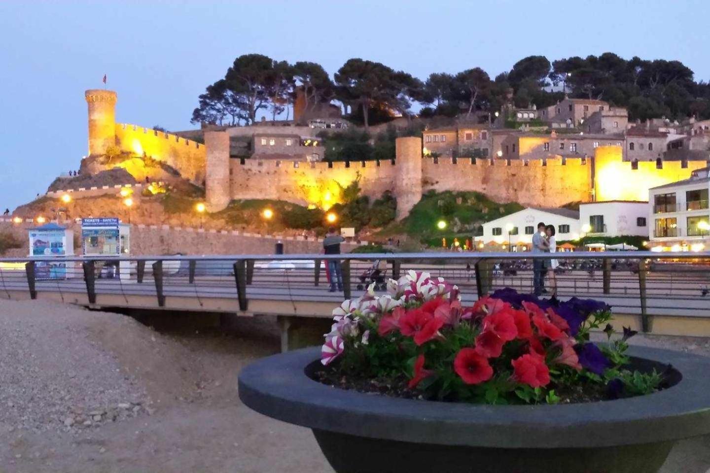 Nautic Wifi Parking Y A 150 Metros De La Playa Daire Tossa de Mar Dış mekan fotoğraf